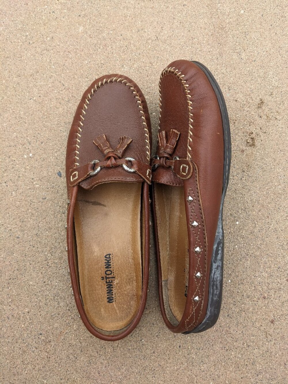 MINNETONKA Silver Studded Mule slide 11. native american indian folk boho slide